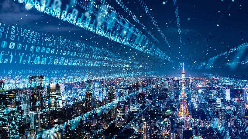 A iluminação pública inteligente acelera a transformação das cidades em verdadeiras Smart Cities, observa Matheus Vinicius Voigt.