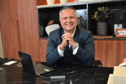 Para Elmar Juan Passos Varjão Bomfim, a infraestrutura pesada evidencia como grandes projetos geram impacto social real e transformam comunidades.